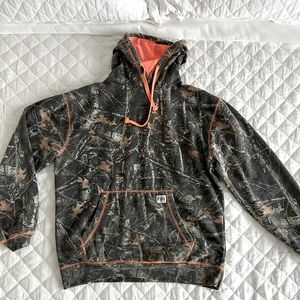 Hunters Shock Hoodie